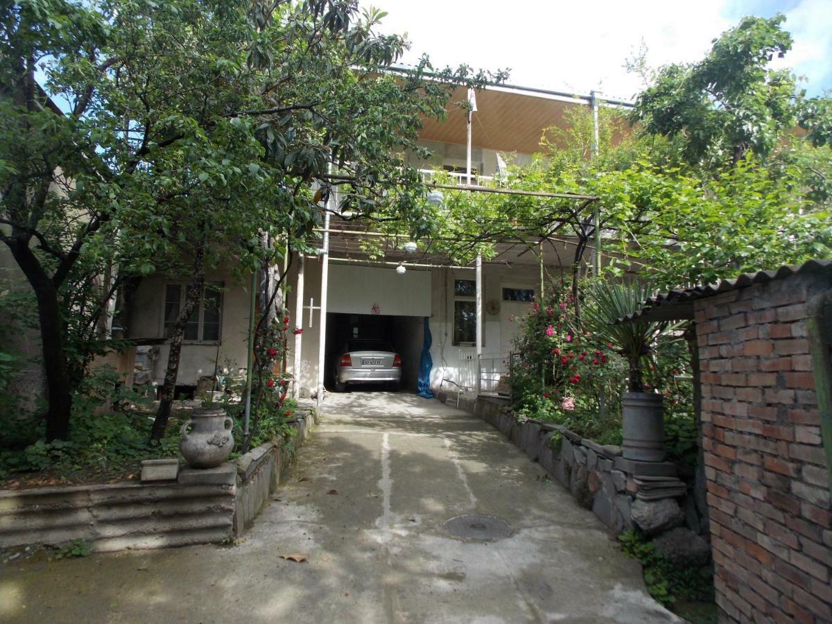 Babibu Hotel Mtskheta Exterior photo